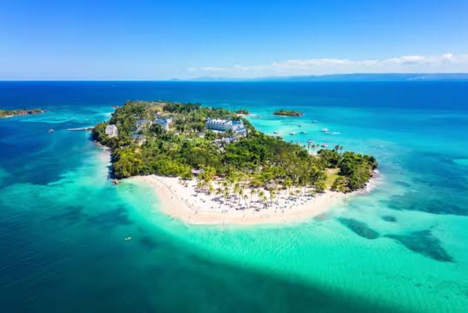 Cayo Levantado image 4